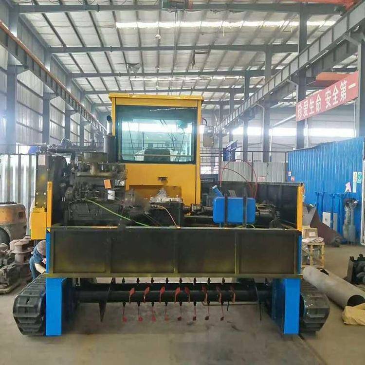 有机肥生产设备翻抛机.jpg 有机肥生产设备翻抛机.jpg