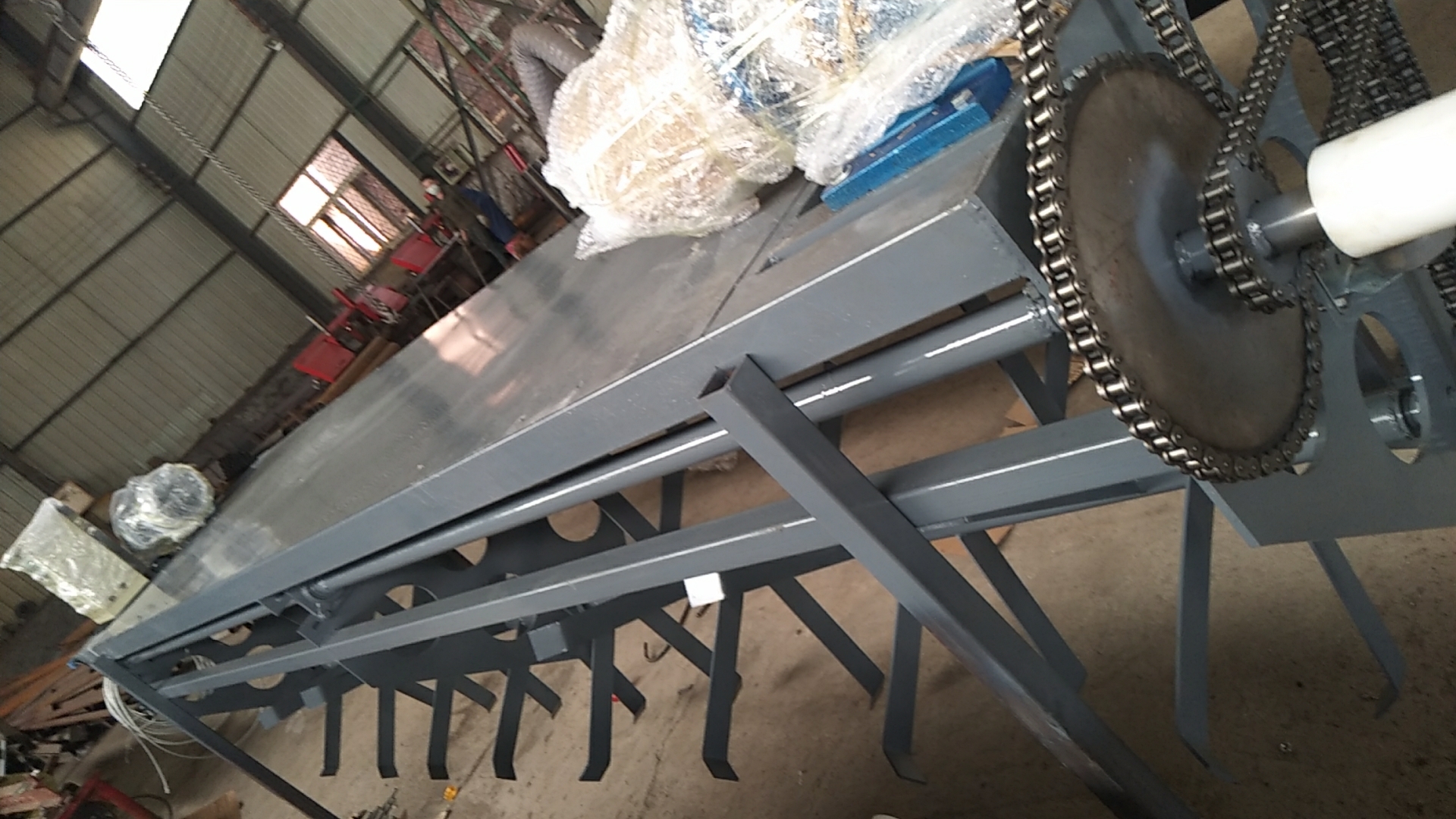 普通槽式4.5米带盖板A.jpg 普通槽式4.5米带盖板A.jpg